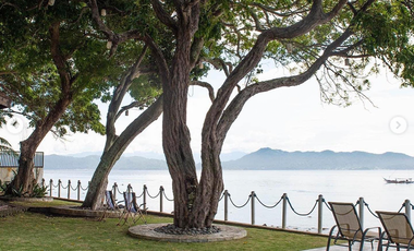 White Sand Beachfront Resthouse in Batangas