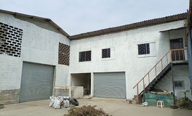 ALQUILER DE GALPÓN EN MAPASINGUE DE 800m2