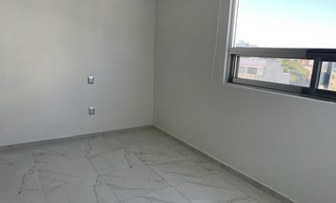 SE VENDE CASA EN LUCEPOLIS