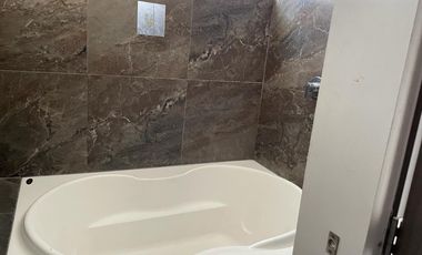 SE VENDE CASA EN LUCEPOLIS