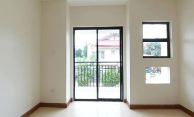FOR SALE BRAND NEW HOUSE WITH 4 BEDROOM PLUS GATED PARKNG IN GUADALUPE CEBU CITY