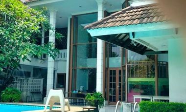 Rumah Bonus Pool Area Cipete Utara, 650 Meter Ke Jalan Antasari