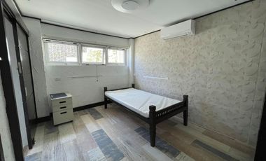 For Sale: Overlooking House with Elevator in Banilad Cebu