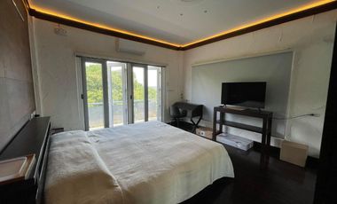 For Sale: Overlooking House with Elevator in Banilad Cebu