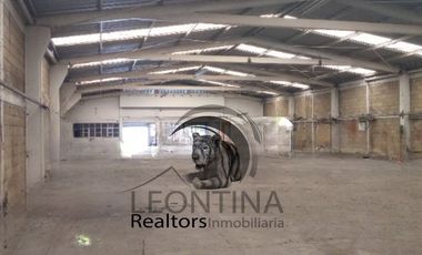 SE VENDE AMPLIA NAVE COMERCIAL CON OFICINAS  EN SAN MATEO ATENCO CENTRO
