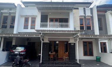 2 Storey House For Rent In Housing in Jombor, Yogyakarta : Fully Furnished