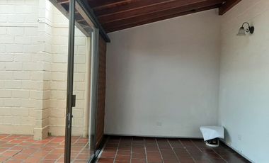 PR16079 Casa en arriendo en el sector Loma el Escobero, Envigado