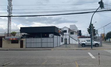 VENTA TERRENO COMERCIAL EN CUENCA, UNA CUADRA DEL AEROPUERTO, DOS CUADRAS  UNIVERSIDAD TECNICA SALESIANA