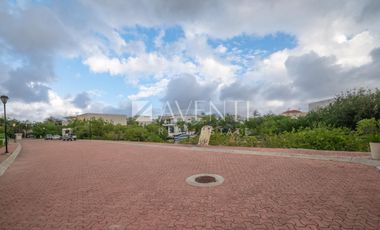 Terreno en venta en Isla Dorada Residencial en Cancún, Quintana Roo.