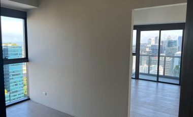 4 Bedroom Semi Furnished Unit FOR RENT in UPTOWN RITZ RESIDENCE