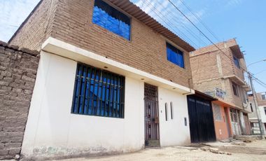 (1030671)Casa De 2 Pisos En Venta Chiclayo(Vallejos978846691)