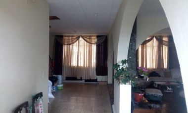 Casa de Venta en Cañaribamba cerca al Hospital Regional, Cuenca, Azuay