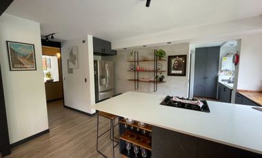 Venta Apto Poblado Completamente remodelado en el mejor punto de la ciudad