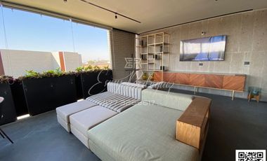 CASA EN RENTA, a 3 MIN. DE LA IBERO, León,Gto; NUEVA, 4 REC, JARDINES, FRACC. CON ALBERCA