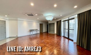 Modern Renovated Spacious 3 bedrooms for rent closed to BTS Phrom Phong