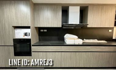 Modern Renovated Spacious 3 bedrooms for rent closed to BTS Phrom Phong