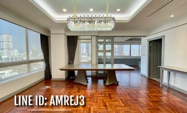 Modern Renovated Spacious 3 bedrooms for rent closed to BTS Phrom Phong