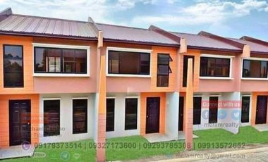 Townhouse Near BPI Monumento Deca Meycauayan