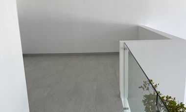 CASA EN RENTA 4 RECAMARAS (UNA EN PLANTA BAJA) AL NORTE DE LEON, GTO