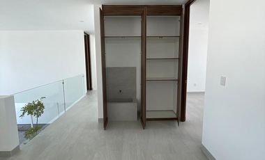 CASA EN RENTA 4 RECAMARAS (UNA EN PLANTA BAJA) AL NORTE DE LEON, GTO