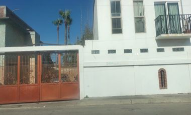 DEPARTAMENTO EN VENTA EN 2DO NIVEL EN ROSARITO