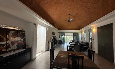 CASA EN VENTA EN FRACCIONAMIENTO LOMAS DE COCOYOC MORELOS
