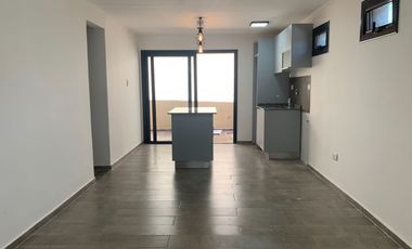 EN VENTA HERMOSA Y COMODA CASA A ESTRENAR