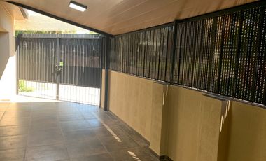 EN VENTA HERMOSA Y COMODA CASA A ESTRENAR