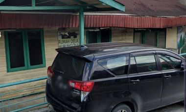Dijual Rumah Tua Hitung Tanah di Danau Jempang Samarinda Kalimantan Timur Lokasi Strategis