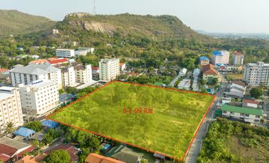 Huahin Land for sale, location Huahin town Soi 88, Land area 13596 sqm (8 Rai-1Ngan-99 sqwah), price 190 Million Baht