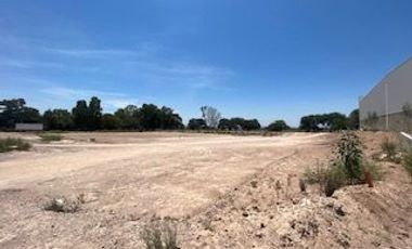 VERTICE PARK PEDRO ESCOBEDO DISPONIBILIDAD DE TERRENOS 5000 M² + BODEGAS 420 M²