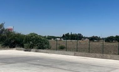 VERTICE PARK PEDRO ESCOBEDO DISPONIBILIDAD DE TERRENOS 5000 M² + BODEGAS 420 M²