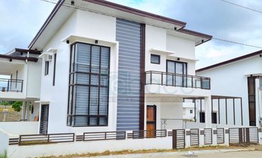 5Bedroom Accessible Single Detached House and Lot in Tanauan City !