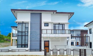 5Bedroom Accessible Single Detached House and Lot in Tanauan City !