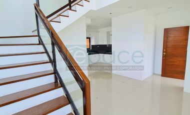 5Bedroom Accessible Single Detached House and Lot in Tanauan City !