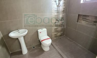 5Bedroom Accessible Single Detached House and Lot in Tanauan City !