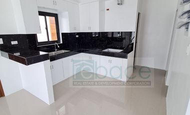 5Bedroom Accessible Single Detached House and Lot in Tanauan City !