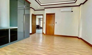4 Bedroom Condo For Rent in Clark Pampanga near CDC
