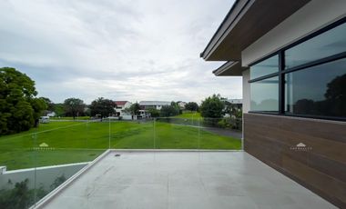 Good Deal! Modern Design House and lot for Sale at Ayala Southvale Primera Las Pinas City