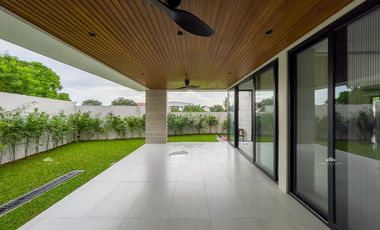 Good Deal! Modern Design House and lot for Sale at Ayala Southvale Primera Las Pinas City