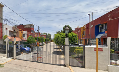 CASA EN CALLE SIERRA DE GUADALUPE, COL. JOYAS DE CUAUTITLAN, CUAUTITLAN. ¡NO CREDITOS!