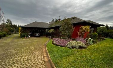 Arrendamos hermosa casa en Condominio Lomas del Carmen, Temuco.