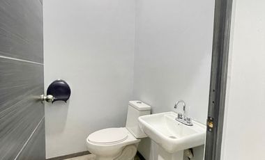 RENTA MODERNAS OFICINAS CON BODEGA CARRETERA 26 EN HERMOSILLO