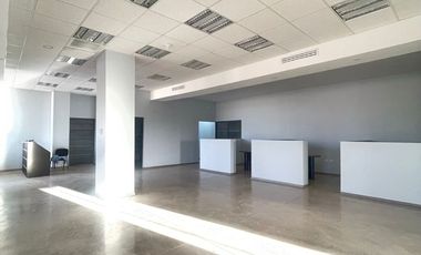 RENTA MODERNAS OFICINAS CON BODEGA CARRETERA 26 EN HERMOSILLO