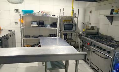 ARRIENDA PROPIEDAD COMERCIAL ART DECO EN BARRIO BELLAVISTA, PROVIDENCIA (ANTONIA LOPEZ DE BELLO)