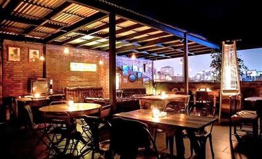 ARRIENDA PROPIEDAD COMERCIAL ART DECO EN BARRIO BELLAVISTA, PROVIDENCIA (ANTONIA LOPEZ DE BELLO)