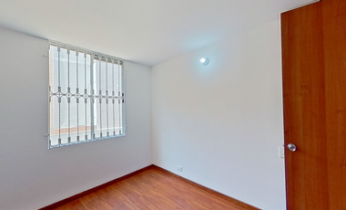 se vende apartamento, engativa, parqueadero privado, remodelado.