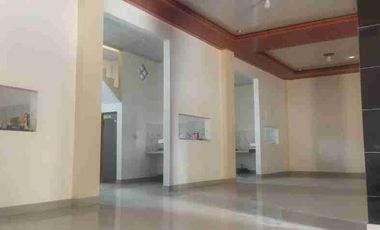 Ruko Ruang Usaha 2 Lantai Modern Pinggir Jalan Imogiri Barat KM. 7,5 Sewon