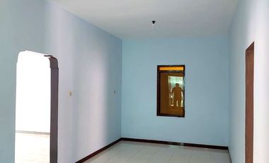 Rumah Luas dan Apik dekat Candi Prambanan