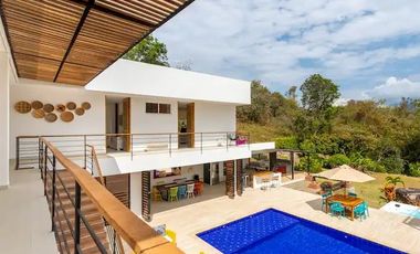 FINCA LOS LIMONES EN ALQUILER EN MANIZALES LLAMANOS AL3024302274 PERFECTA ESTADIA